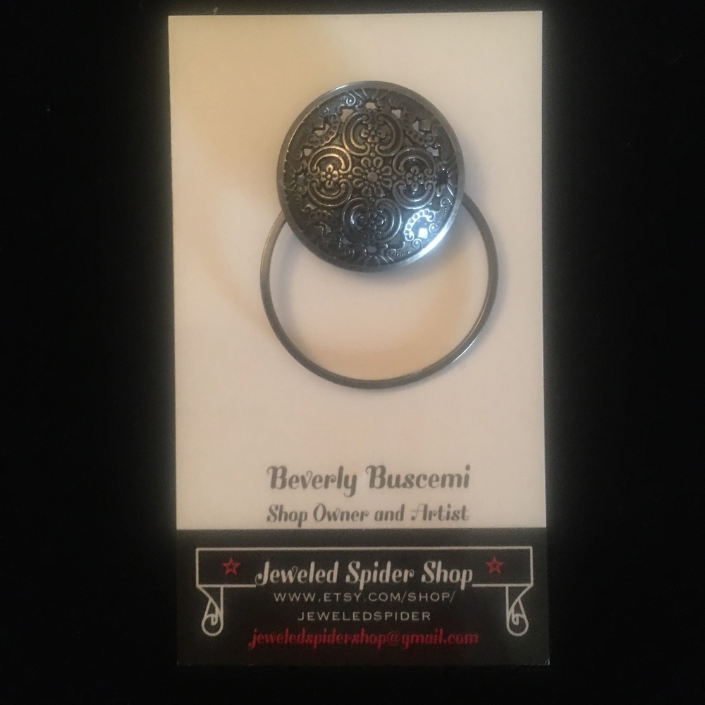 Eyeglass Holder Brooch